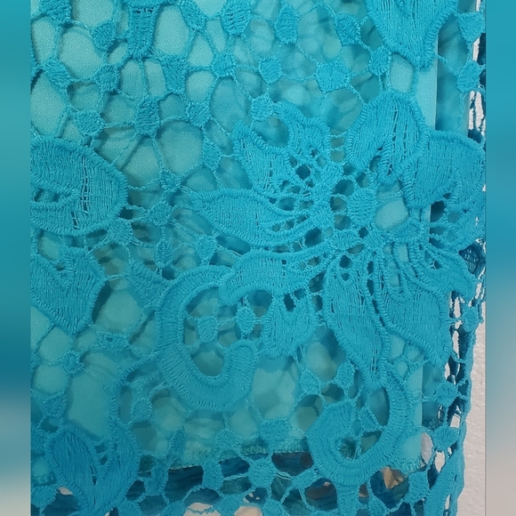 💚5/$25 NWT Turquoise Crochet Lace Overlay Midi Pencil Skirt Size Small | Medium - Picture 4 of 7